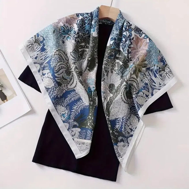 [BUNJANG] Floral Pattern Square Silk Scarf / 플라워 패턴 스퀘어 스카프(새상품)