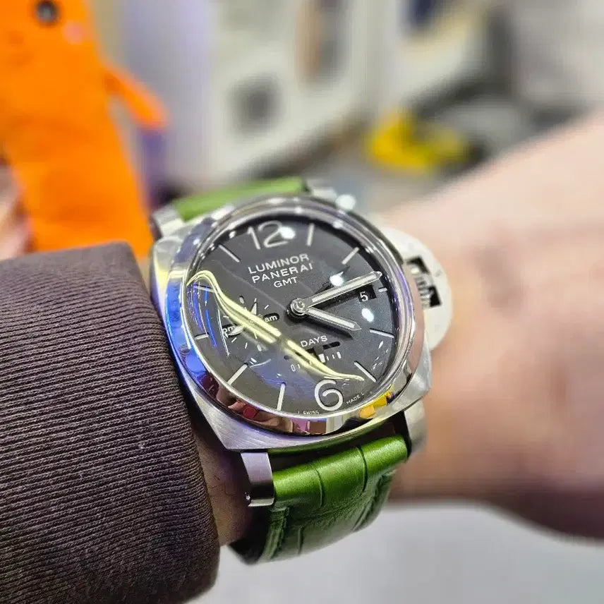 [BUNJANG] Panerai PAM233 Watch / 파네라이 pam233 갓삼삼 판매