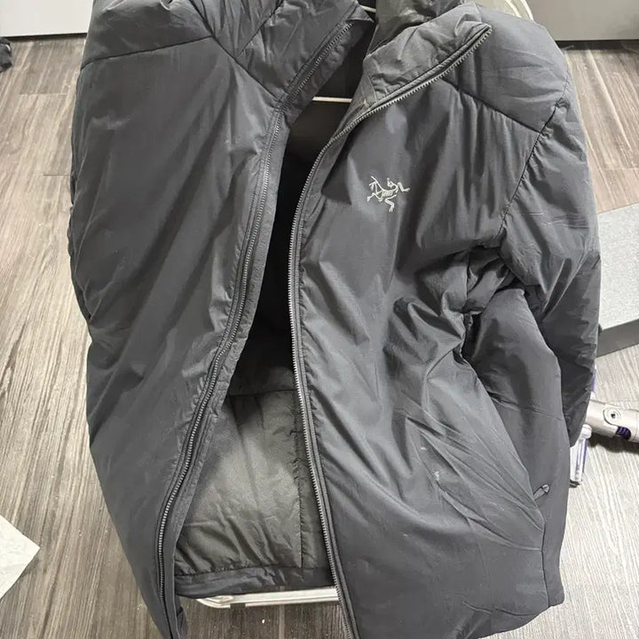 [BUNJANG] Arc'teryx Atom SV Hoody Black / 아크테릭스 아톰 sv 후디 블랙