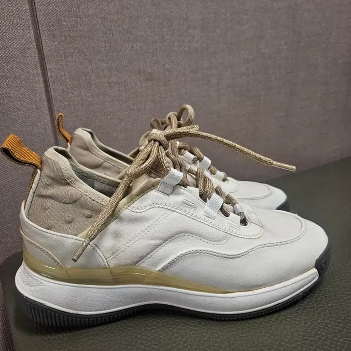 [BUNJANG] Time Sneakers 235 / 타임 스니커즈 235