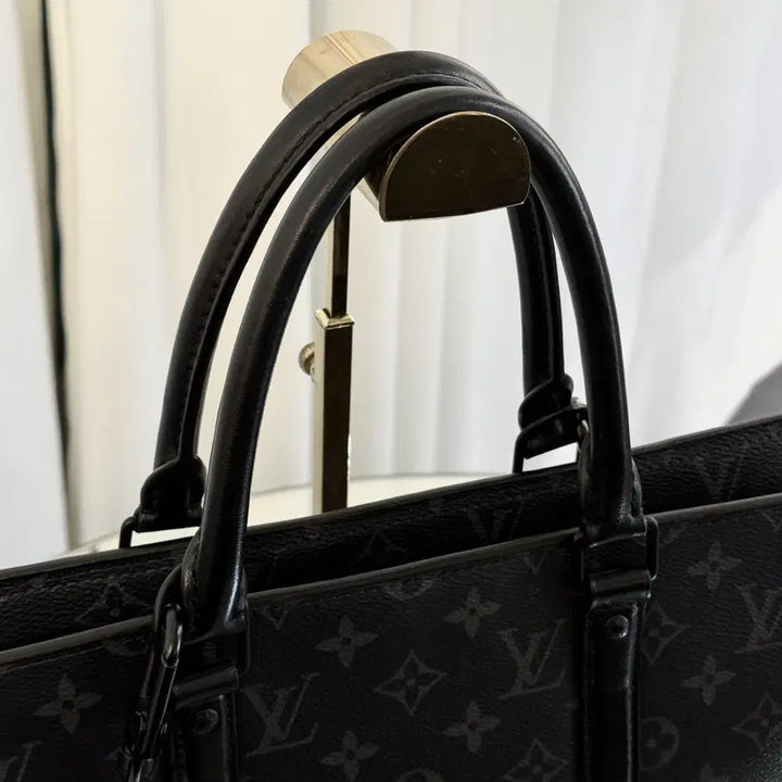 [BUNJANG] Louis Vuitton Horizontal Zippe Sac Plat Eclipse Tote Bag / 루이비통 호리존탈 지페 삭플라 이클립스