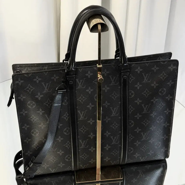 [BUNJANG] Louis Vuitton Horizontal Zippe Sac Plat Eclipse Tote Bag / 루이비통 호리존탈 지페 삭플라 이클립스