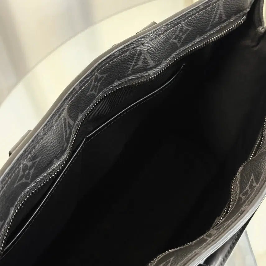 [BUNJANG] Louis Vuitton Horizontal Zippe Sac Plat Eclipse Tote Bag / 루이비통 호리존탈 지페 삭플라 이클립스