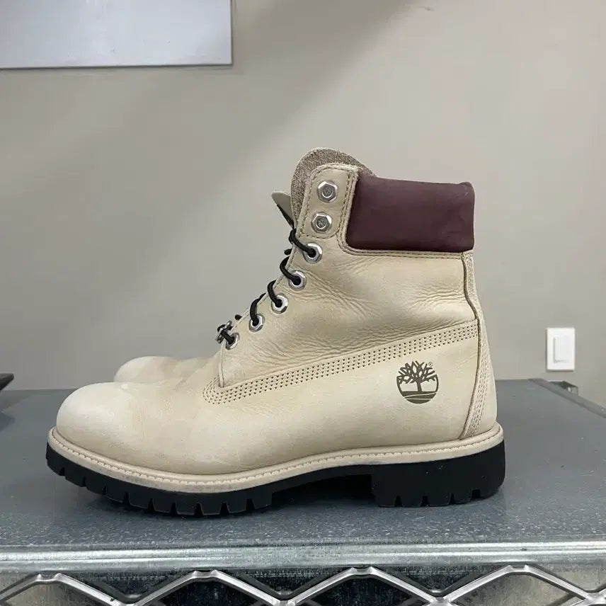[BUNJANG] Timberland 6-Inch Premium Waterproof Boots Light Beige US8 / 팀버랜드 6인치 프리미엄 워터프루프 부츠 라이트 베이지 US8