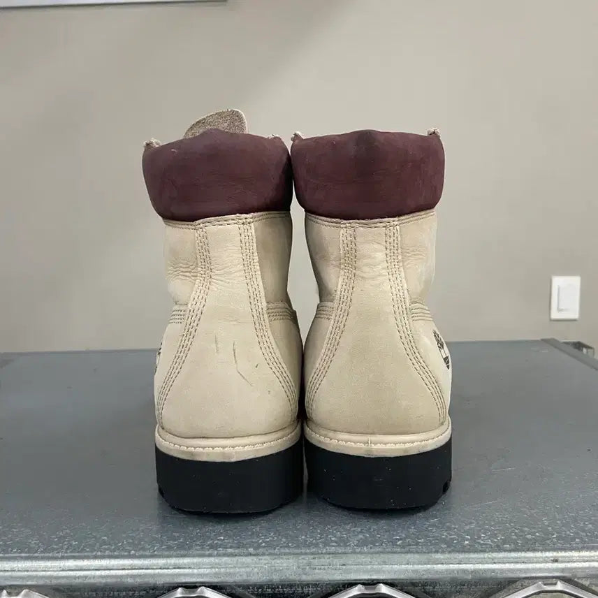 [BUNJANG] Timberland 6-Inch Premium Waterproof Boots Light Beige US8 / 팀버랜드 6인치 프리미엄 워터프루프 부츠 라이트 베이지 US8