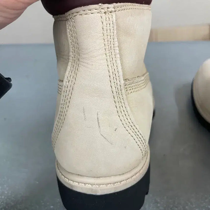 [BUNJANG] Timberland 6-Inch Premium Waterproof Boots Light Beige US8 / 팀버랜드 6인치 프리미엄 워터프루프 부츠 라이트 베이지 US8