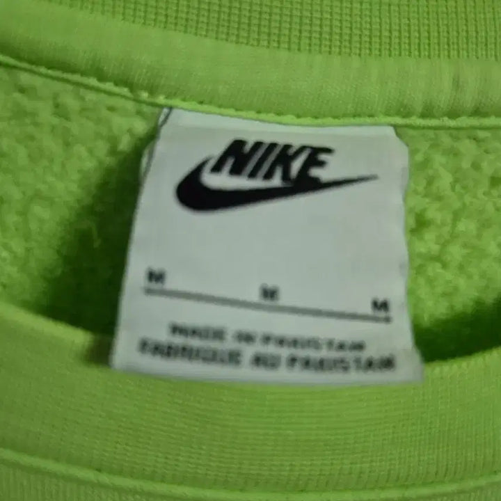 [BUNJANG] Nike Essential Fluorescent Sweatshirt / 나이키 맨투맨