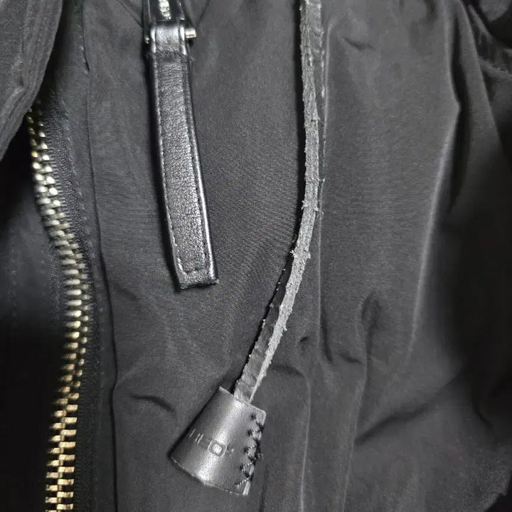 [BUNJANG] Dsquared2 Black Raccoon Fur Jacket / 디스퀘어드2 지퍼라쿤 블랙 여성 38 (55~66)