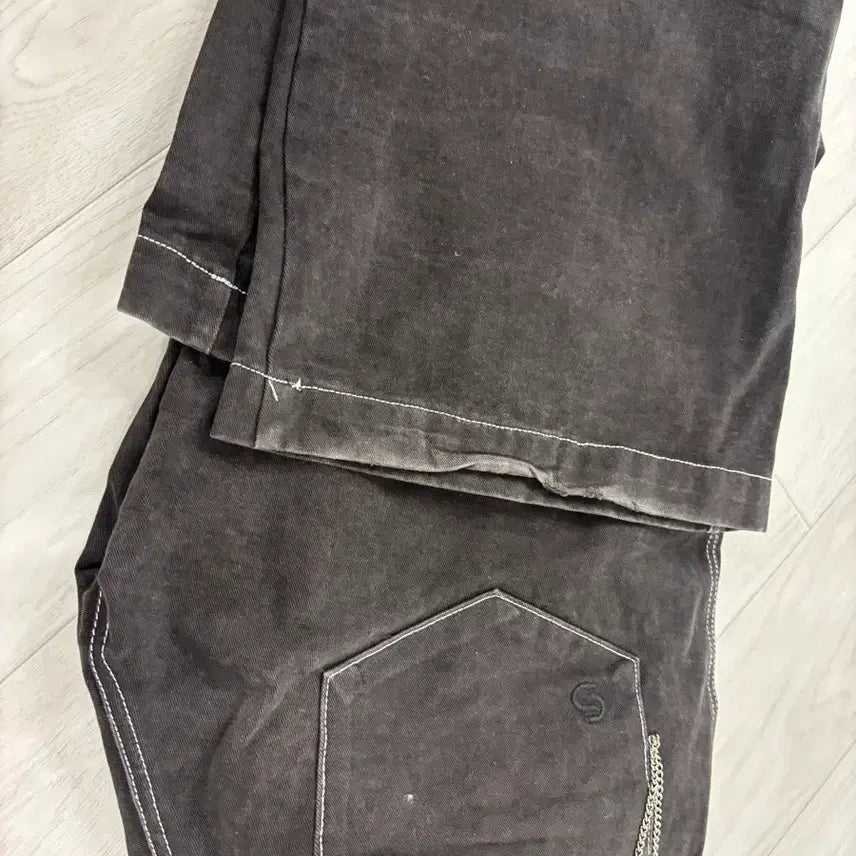 [BUNJANG] Seric Chain Stitch Pants / 세릭 체인 스티치 팬츠