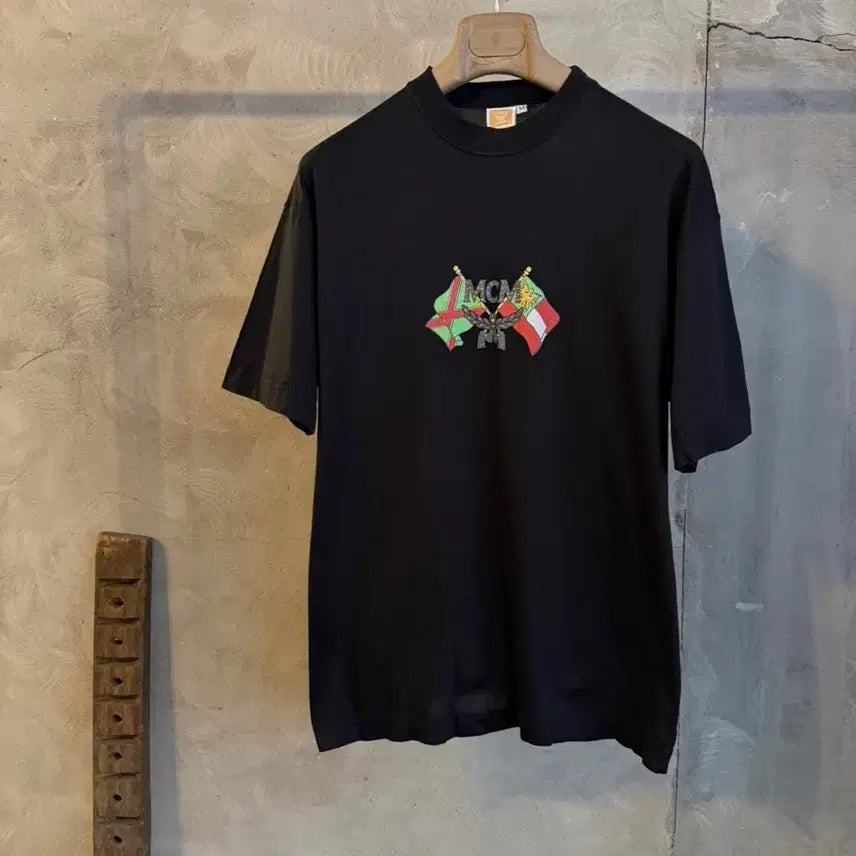 [BUNJANG] MCM Short Sleeve T-shirt (Men's 100) / MCM 반팔티셔츠 남성100