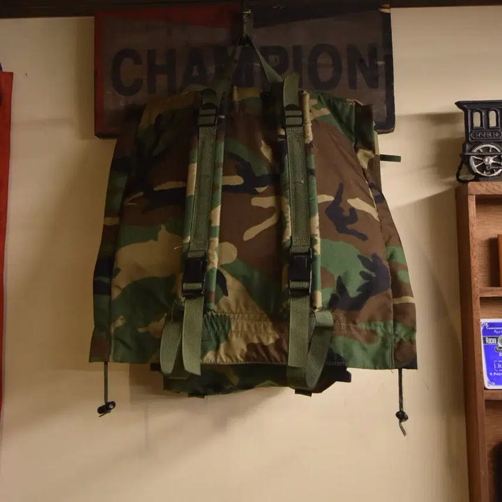 [BUNJANG] US Military Original Woodland Patrol Pack / 미군 오리지널 우드랜드 패트롤팩