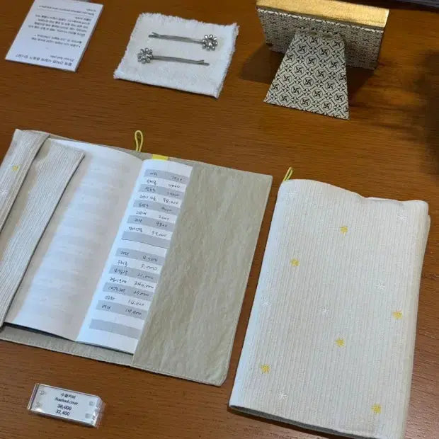 [BUNJANG] Oimu Pokssak Sokassuda Notebook Cover / 오이뮤 폭싹 속았수다 수첩 커버 북커버 새상품