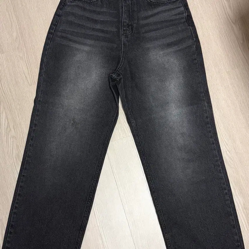 [BUNJANG] Black Washed Denim Wide Pants / 블랙 워싱 데님 와이드 팬츠
