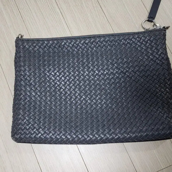 [BUNJANG] 앤클라인 회색 가죽 클러치 상태매우좋음 / 앤클라인 회색 가죽 클러치 상태매우좋음