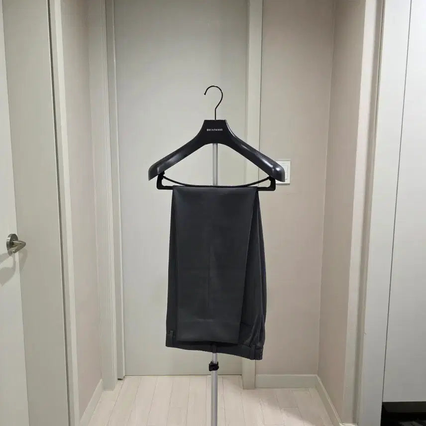 [BUNJANG] Zieg Namjin Gray Suit Set (100/82) / 남진 지이크 그레이 정장 세트 상의 100 하의 82