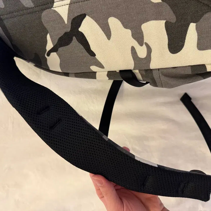 [BUNJANG] Supreme Camo Backpack / 슈프림 카모 백팩