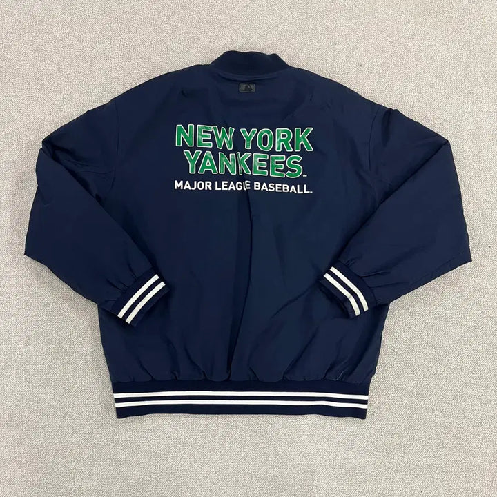 [BUNJANG] MLB Varsity Jacket / M MLB 엠엘비 블루종 바시티 점퍼 0130M1