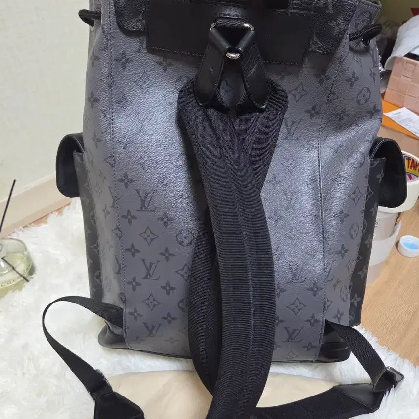 [BUNJANG] Louis Vuitton Eclipse Christopher Backpack / 루이비통 이클립스 크리스토퍼 백팩
