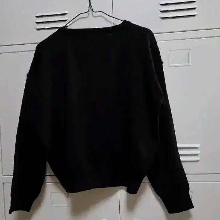 [SOLD OUT] 먼데이오프 라운드 니트 가디건 - 블랙,프리