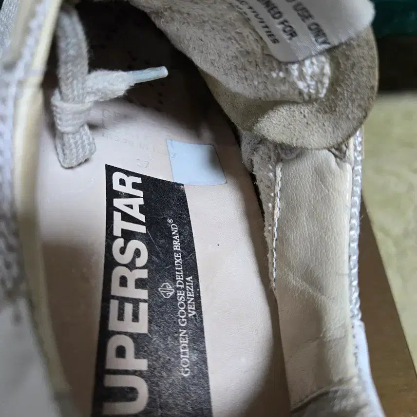 [BUNJANG] Golden Goose Gray Code Sneakers / 골든구스 그레이코드 37사이즈