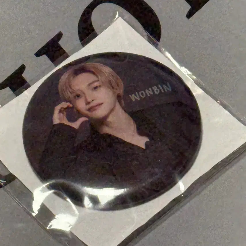 [BUNJANG] RIIZE Wonbin Tokyo Dome Random Toy Badge / 라이즈 원빈 도쿄돔 랜덤토이 뱃지
