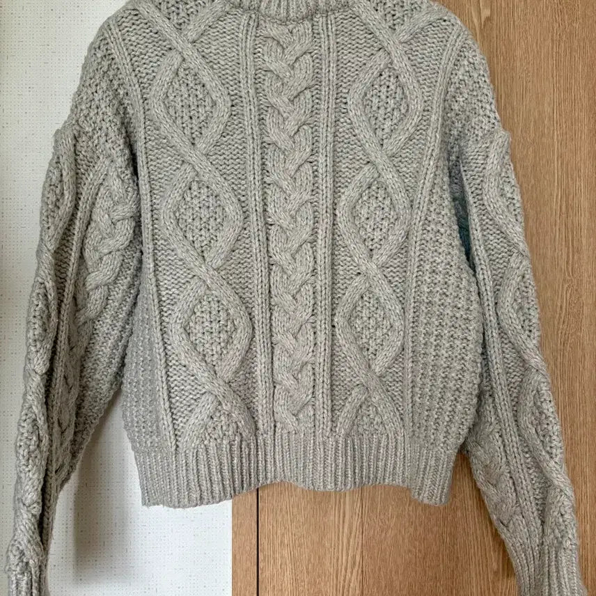 [BUNJANG] Slow and [Self-Made] Cable Knit Sweater / 슬로우앤드 자체제작 니트