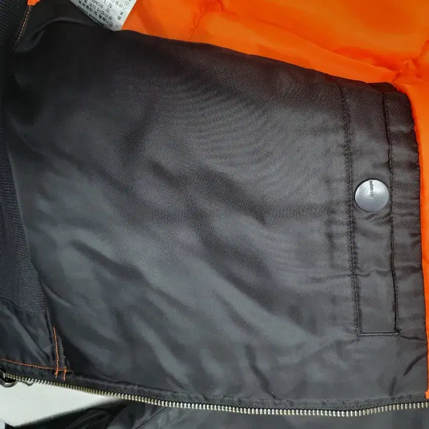 [BUNJANG] Adidas Padded Bomber Jacket Black L / 아디다스 봄버 자켓 패디드 항공점퍼 블랙 L