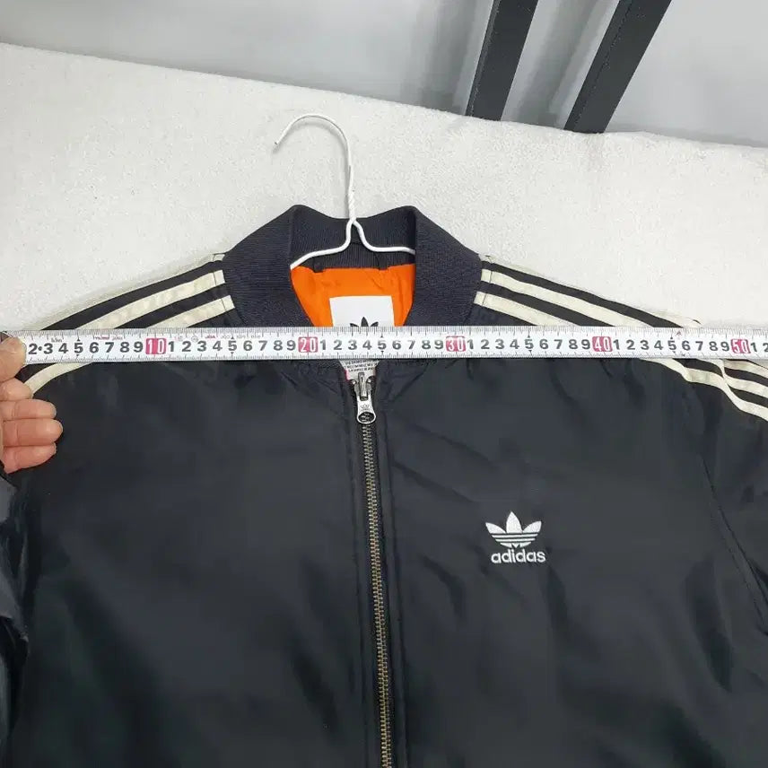 [BUNJANG] Adidas Padded Bomber Jacket Black L / 아디다스 봄버 자켓 패디드 항공점퍼 블랙 L
