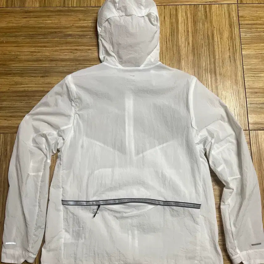 [BUNJANG] Nike Running Jacket White (L) / 나이키 러닝 자켓 화이트 국내 L