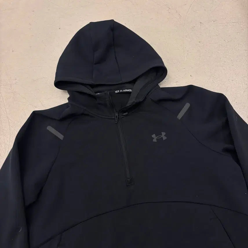 [BUNJANG] Under Armour Tech Black Hooded Zip-up / 언더아머 테크 블랙 후드집업