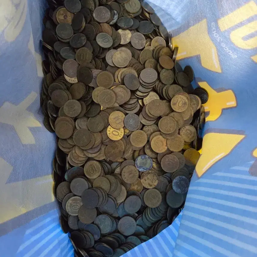 [BUNJANG] Old 10 Won Coins (2500) / 오래된 10원 동전 2500개