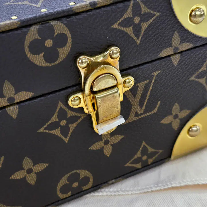 [BUNJANG] Louis Vuitton Monogram Alphabet Letter Trunk E / 루이비통 모노그램 알파벳 레터 트렁크 E