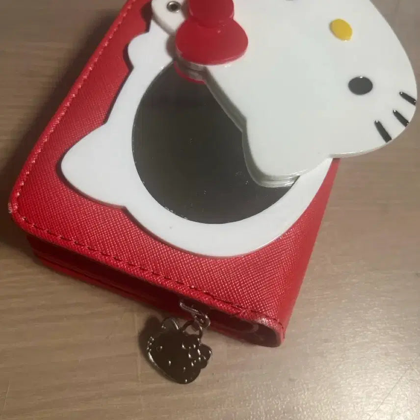 [BUNJANG] Hello Kitty Red Wallet / 헬로키티 지갑
