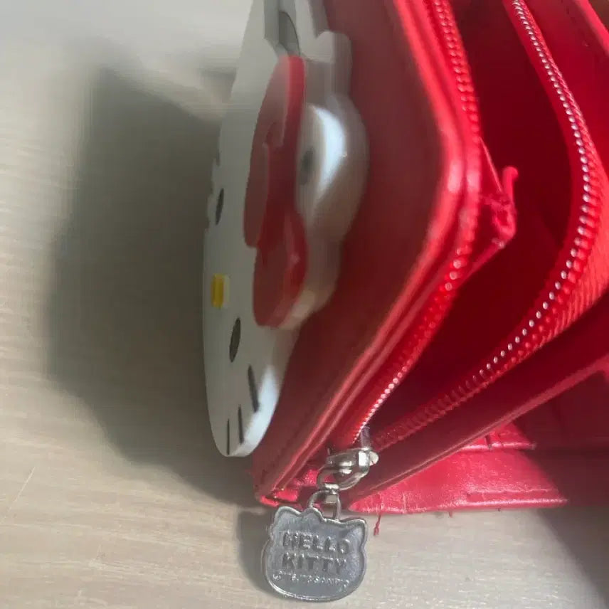[BUNJANG] Hello Kitty Red Wallet / 헬로키티 지갑
