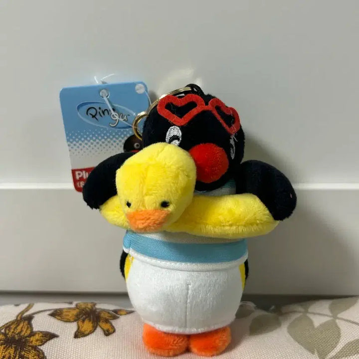 [BUNJANG] Pingu Penguin Duck Tube Keychain / 핑구 Pingu 펭귄 오리튜브 키링10cm