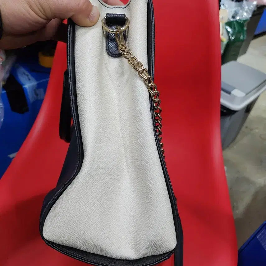 [BUNJANG] Anne Klein Black Tote Shoulder Bag / 앤클라인 블랙 토트백 숄더백 체인 스트랩