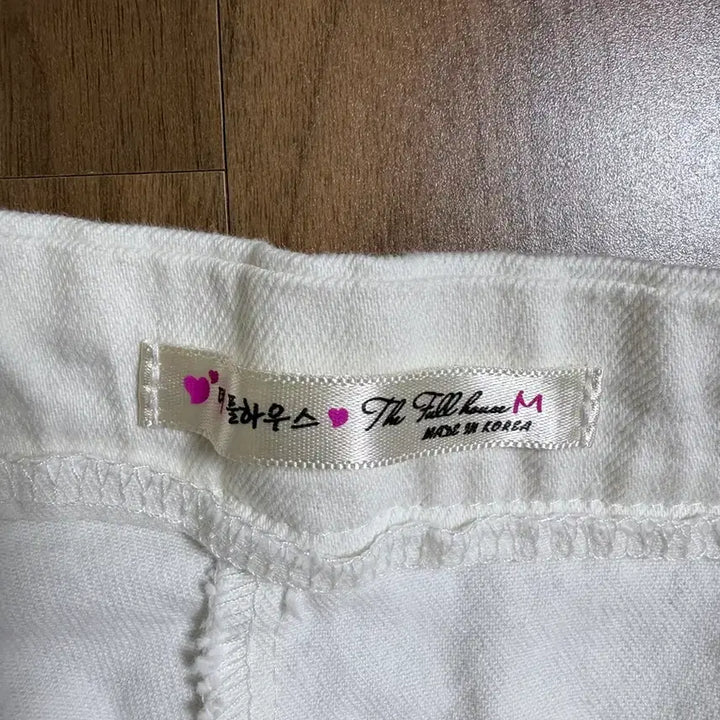 [BUNJANG] Hot Pants Bundle Set (Size M) / 핫팬츠 두벌 일괄(사이즈 M)