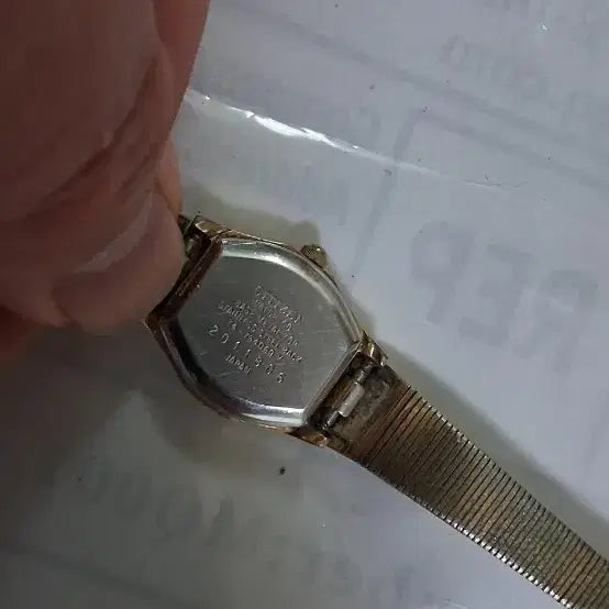 [BUNJANG] Citizen Quartz Gold Watch / 씨티즌 쿼츠 금장 시계