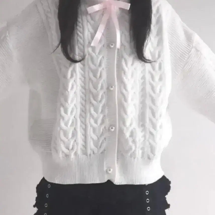 [BUNJANG] ZzD White Cable Knit Cardigan / 젯젯디 zzd 화이트 꽈배기 니트 가디건