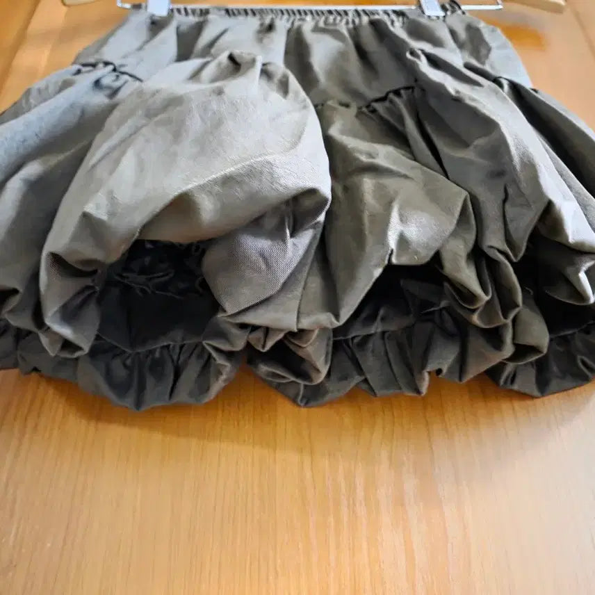 [BUNJANG] Avante-Garde Shabby Chic Mini Skirt / (새상품) 아방가르드 샤방샤방 진브라운 미니스커트