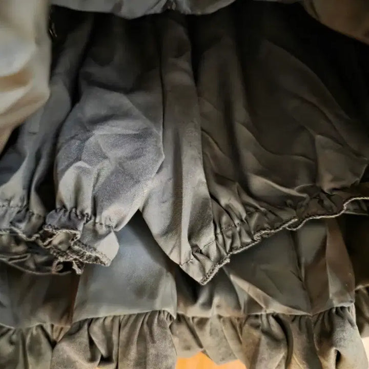[BUNJANG] Avante-Garde Shabby Chic Mini Skirt / (새상품) 아방가르드 샤방샤방 진브라운 미니스커트