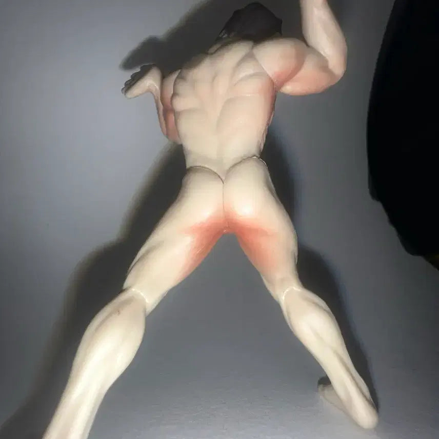 [BUNJANG] Attack on Titan Eren Yeager Figure Gacha / 진격의 거인 에렌 가챠 스마트폰 거치대