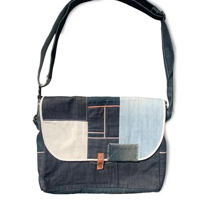 [SOLD OUT] 빈티지 데님패치 리워크 메신저 백