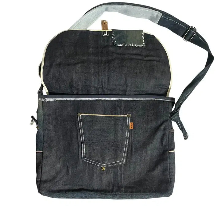[BUNJANG] Vintage Denim Patchwork Messenger Bag / 빈티지 데님패치 리워크 메신저 백