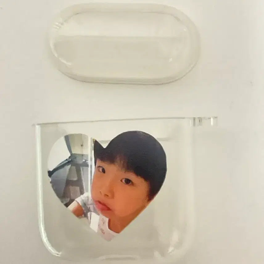 [BUNJANG] BOYNEXTDOOR Woonhak AirPods Case / 보넥도 운학 에어팟 케이스