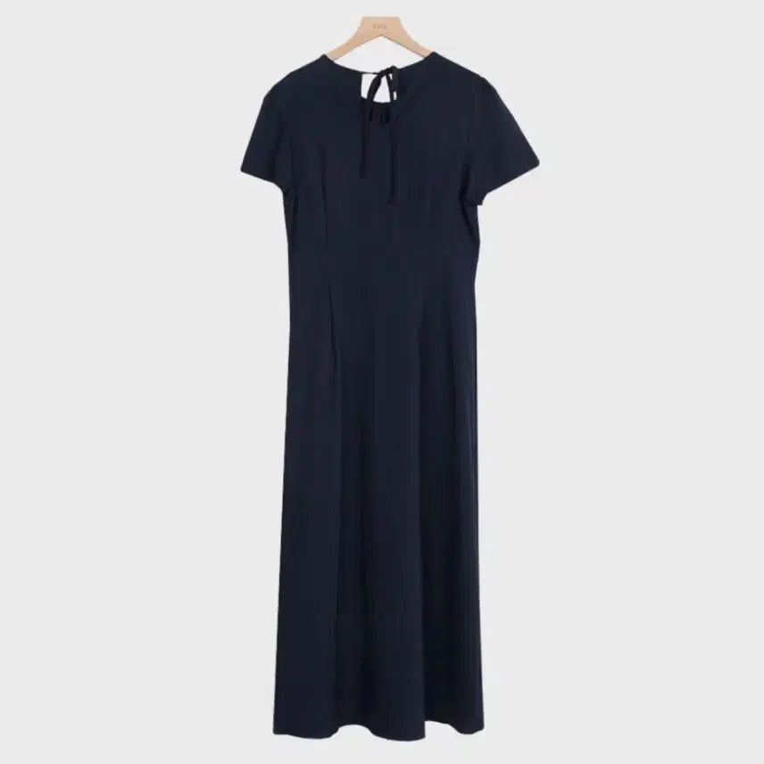[SOLD OUT] (실착1회)케이클럽 여름 렌너 핀턱 반팔 롱원피스 다크네이비 S