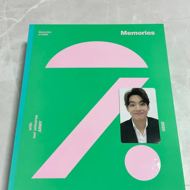 [BUNJANG] BTS Memories 2020 V Photocard + POB Photo Frame / 방탄소년단 BTS Memories 메모리즈 DVD 2020 뷔 포카+특전