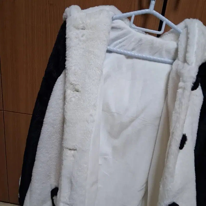 [BUNJANG] Panda Fur Coat Lolita Outerwear / 팬더 털 코트 양산형 아우터