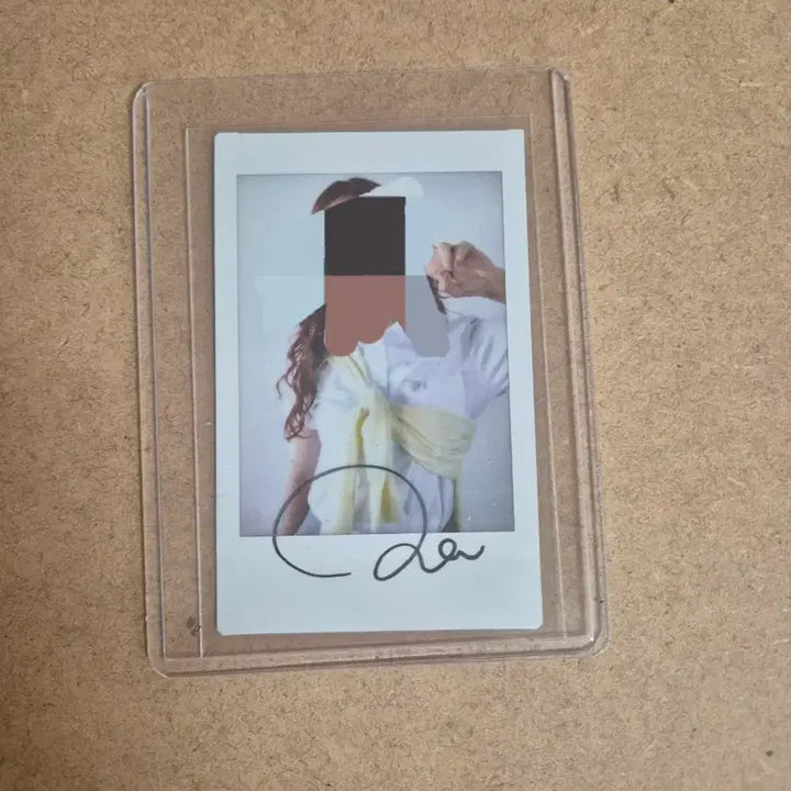 [BUNJANG] TWICE Nayeon Signed Polaroid / 트와이스 나연 친필싸인 폴라로이드