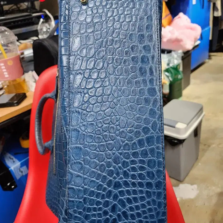 [BUNJANG] Blue Crocodile Leather Tote Bag / 블루 크로커다일 가죽 토트백